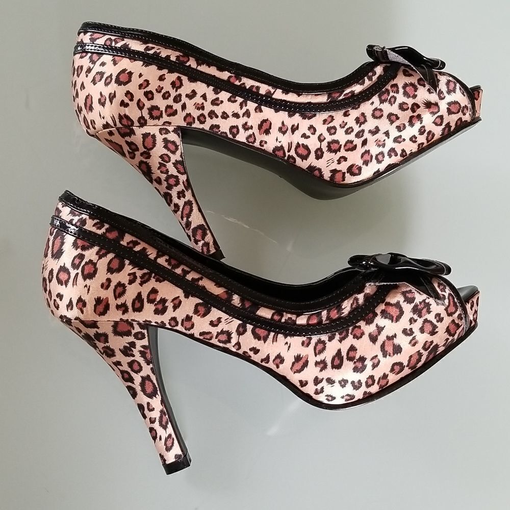 Funtasma Leopard Print Retro 50's Pin Up Peep Toe Heels Size 8 - Picture 4 of 12
